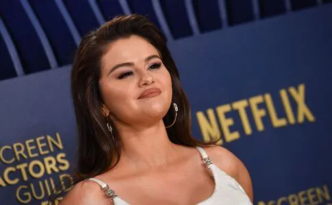 Selena Gomez OnlyFans Leaked Free Thumbnail Picture - #02ArirwkIC