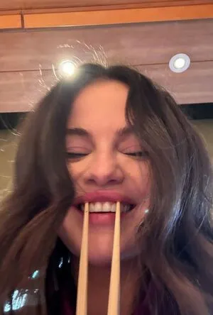 Selena Gomez OnlyFans Leaked Free Thumbnail Picture - #06FlGgO1BU