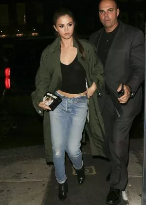 Selena Gomez OnlyFans Leaked Free Thumbnail Picture - #19gpL3Vsck