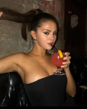 Selena Gomez OnlyFans Leaked Free Thumbnail Picture - #1yS3lIAvXP