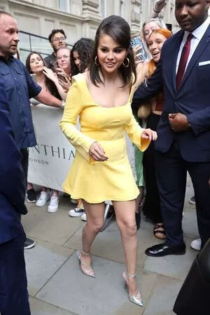 Selena Gomez OnlyFans Leaked Free Thumbnail Picture - #2bKDiJ7ulA