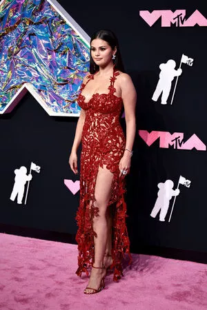 Selena Gomez OnlyFans Leaked Free Thumbnail Picture - #2fRUwlXTQ8