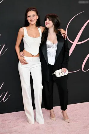 Selena Gomez OnlyFans Leaked Free Thumbnail Picture - #2yHiAcUq6G