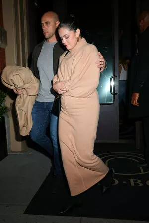 Selena Gomez OnlyFans Leaked Free Thumbnail Picture - #5VONOePm9S