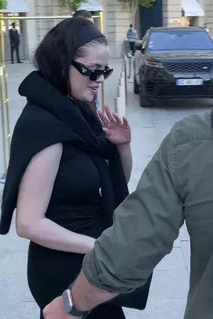 Selena Gomez OnlyFans Leaked Free Thumbnail Picture - #5koAIDAy90