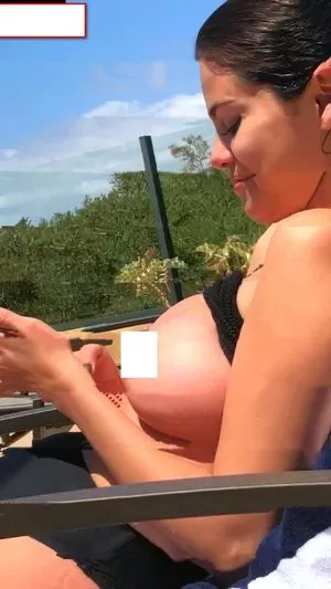 Selena Gomez OnlyFans Leaked Free Thumbnail Picture - #64I7Gksv7R