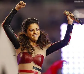 Selena Gomez OnlyFans Leaked Free Thumbnail Picture - #6AatJhN3xs