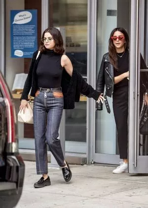 Selena Gomez OnlyFans Leaked Free Thumbnail Picture - #7D3QnvuXPH