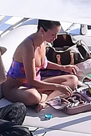 Selena Gomez OnlyFans Leaked Free Thumbnail Picture - #7v0SxOcRgz