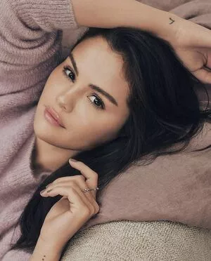 Selena Gomez OnlyFans Leaked Free Thumbnail Picture - #8X13dZHYO9