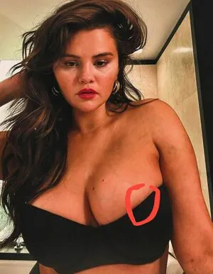 Selena Gomez OnlyFans Leaked Free Thumbnail Picture - #8w4ayHUPGi