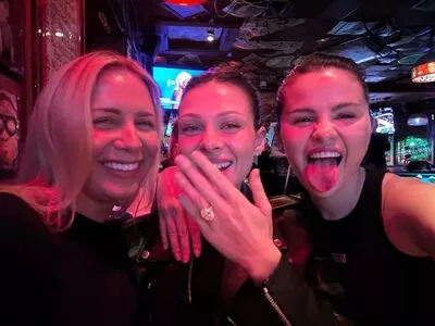 Selena Gomez OnlyFans Leaked Free Thumbnail Picture - #AjNH3RxSq6