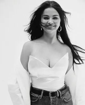 Selena Gomez OnlyFans Leaked Free Thumbnail Picture - #AjUQqqz4gM