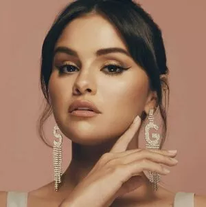 Selena Gomez OnlyFans Leaked Free Thumbnail Picture - #AwWFt0XtCx