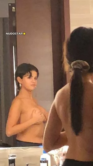 Selena Gomez OnlyFans Leaked Free Thumbnail Picture - #BKaVTdFsRh