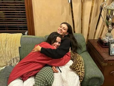 Selena Gomez OnlyFans Leaked Free Thumbnail Picture - #C5yFcDLAYv