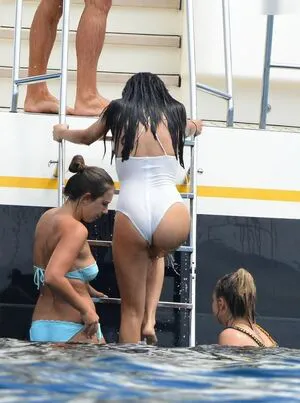 Selena Gomez OnlyFans Leaked Free Thumbnail Picture - #C863ssk3LY