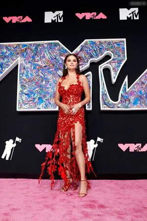 Selena Gomez OnlyFans Leaked Free Thumbnail Picture - #DyIEkWo7m6