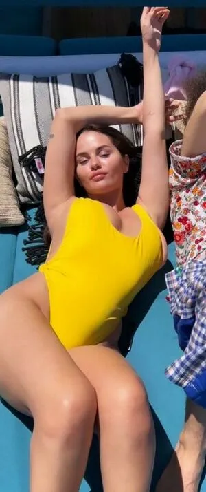 Selena Gomez OnlyFans Leaked Free Thumbnail Picture - #EKspram7ft