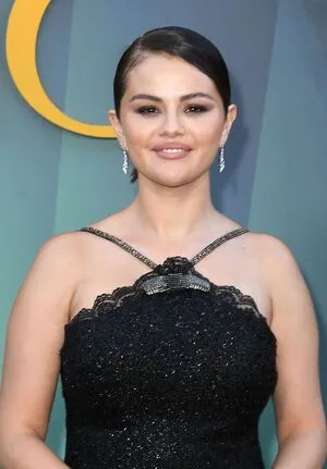 Selena Gomez OnlyFans Leaked Free Thumbnail Picture - #FdflBDzBoX