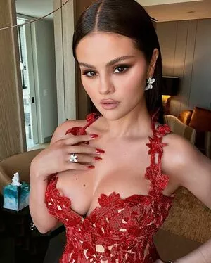 Selena Gomez OnlyFans Leaked Free Thumbnail Picture - #GHTe8RGifX
