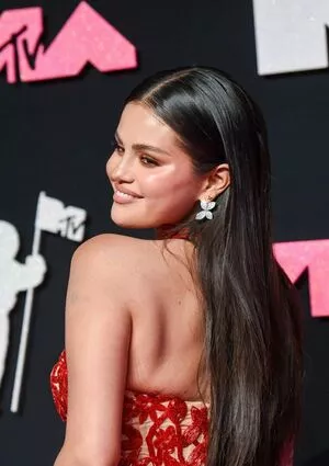 Selena Gomez OnlyFans Leaked Free Thumbnail Picture - #Gvl3FOhnKT