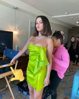 Selena Gomez OnlyFans Leaked Free Thumbnail Picture - #HlNsQsOgqj