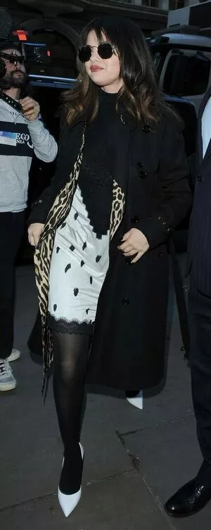 Selena Gomez OnlyFans Leaked Free Thumbnail Picture - #IfflxnVHXt