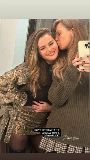 Selena Gomez OnlyFans Leaked Free Thumbnail Picture - #IhUw3oEfNB