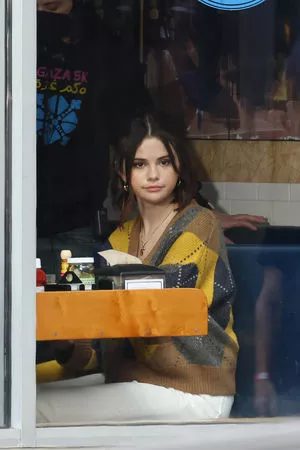 Selena Gomez OnlyFans Leaked Free Thumbnail Picture - #IlKkodKjdL