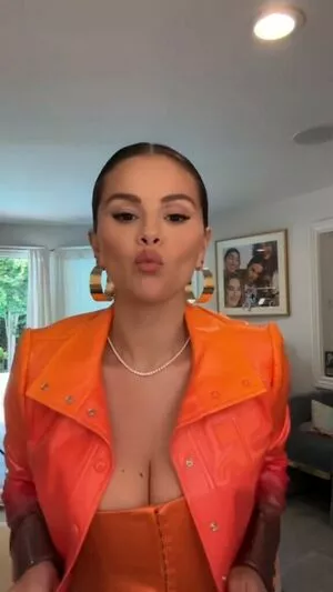 Selena Gomez OnlyFans Leaked Free Thumbnail Picture - #IusdTSLd1L