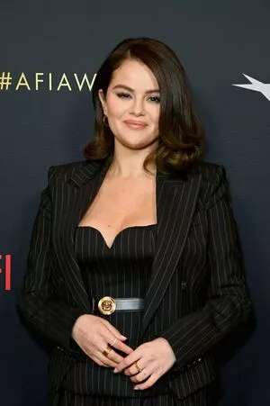 Selena Gomez OnlyFans Leaked Free Thumbnail Picture - #J5o5Hhimu3