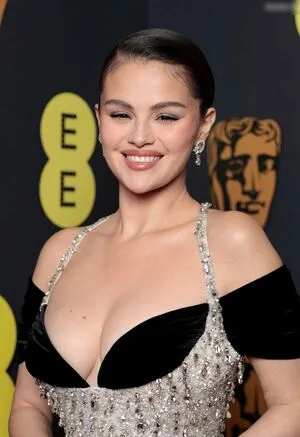Selena Gomez OnlyFans Leaked Free Thumbnail Picture - #JR57ypvsyE