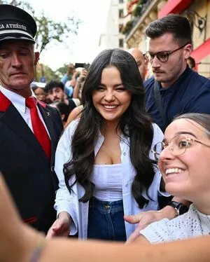 Selena Gomez OnlyFans Leaked Free Thumbnail Picture - #MXmS6rqf01