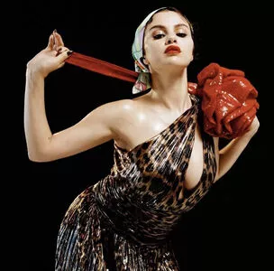 Selena Gomez OnlyFans Leaked Free Thumbnail Picture - #MwZYc2KkRN