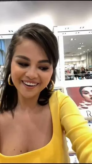 Selena Gomez OnlyFans Leaked Free Thumbnail Picture - #NCaug6c0ns