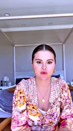 Selena Gomez OnlyFans Leaked Free Thumbnail Picture - #NYugTohu6B