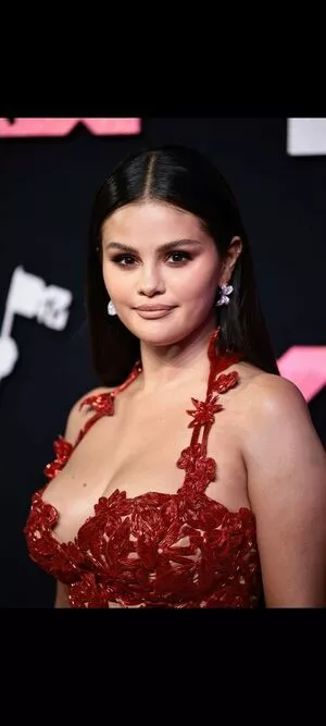 Selena Gomez OnlyFans Leaked Free Thumbnail Picture - #Qq6jD9LTvQ