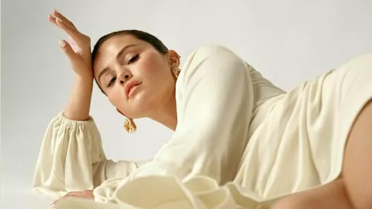 Selena Gomez OnlyFans Leaked Free Thumbnail Picture - #SYG7sWXINY