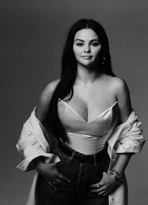 Selena Gomez OnlyFans Leaked Free Thumbnail Picture - #Sde9Ce1Swc