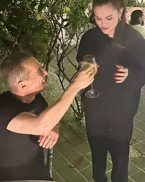 Selena Gomez OnlyFans Leaked Free Thumbnail Picture - #SjogO9e0xy