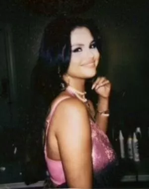 Selena Gomez OnlyFans Leaked Free Thumbnail Picture - #TsJesVYs7n