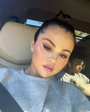 Selena Gomez OnlyFans Leaked Free Thumbnail Picture - #V6FwGkXfjS