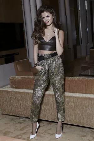 Selena Gomez OnlyFans Leaked Free Thumbnail Picture - #VenSUgGsET