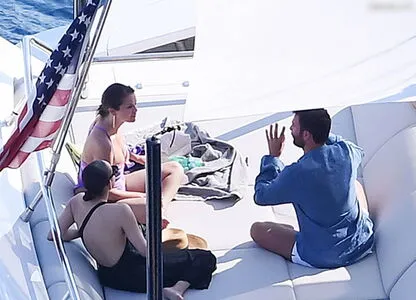 Selena Gomez OnlyFans Leaked Free Thumbnail Picture - #X4KC1XxTV6