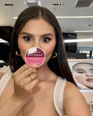 Selena Gomez OnlyFans Leaked Free Thumbnail Picture - #XKDU42lsyj