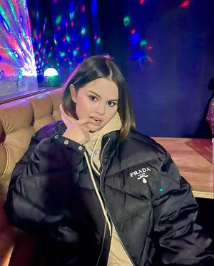 Selena Gomez OnlyFans Leaked Free Thumbnail Picture - #Xe5iT6z6X9