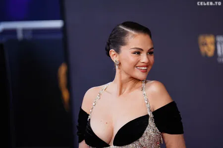 Selena Gomez OnlyFans Leaked Free Thumbnail Picture - #YIhGEdD9td
