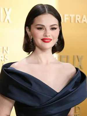 Selena Gomez OnlyFans Leaked Free Thumbnail Picture - #YnIhcYAnMv