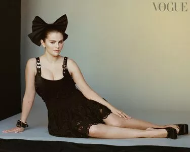 Selena Gomez OnlyFans Leaked Free Thumbnail Picture - #YzoTUTLSCD